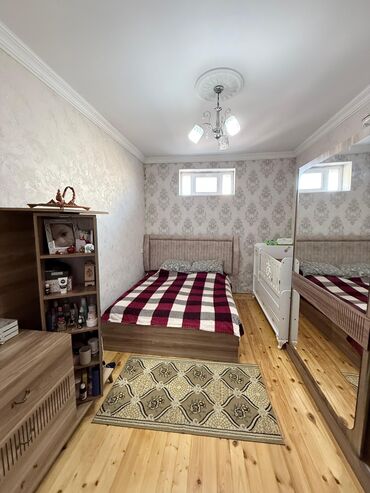 Həyət evləri və villaların satışı: 4 otaqlı, 140 kv. m, Kredit yoxdur, Orta təmir -da lalafo.az — 13 Həyət evləri və villaların satışı: 4 otaqlı, 140 kv. m, Kredit yoxdur, Orta təmir — 13