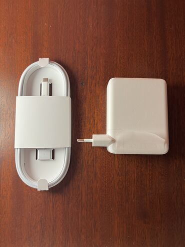 блоки питания для ноутбуков power: Кабель Apple USB-C to MagSafe 3 + адаптер питания Apple USB-C Power
