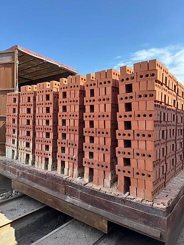 Строительный кирпич: Пустотелый, дырчатый, Жженый кирпич, Полублок, 250×120×90 — 3