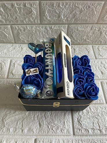 Praznična dekoracija: 🌸🌷 cvetni box setovi 🌷🌸 tražiš savršen poklon koji ostavlja bez daha? — 20