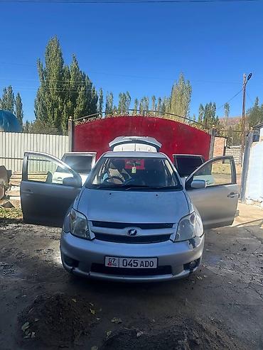 isis toyota: Toyota Ist: 2002 г., 1.5 л, Автомат — 1