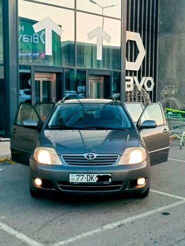 Toyota: Toyota Corolla: 1.4 л | 2006 г. Универсал