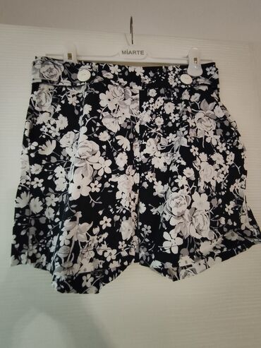 stradivarius farmerke zenske: M (EU 38), Cotton, color - Multicolored, Floral