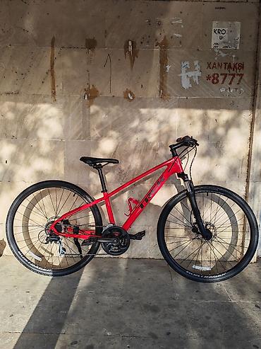 velo satis: İşlənmiş Şəhər velosipedi Trek, 28", sürətlərin sayı: 21, Ünvandan götürmə — 2