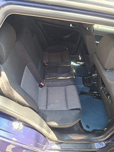 гольф 2 салон: Volkswagen Golf: 2002 г., Автомат, Бензин, Хэтчбэк — 4