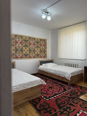 комната пишпек: Уютный 3х местный номер с раздельными кроватями - Три односпальные