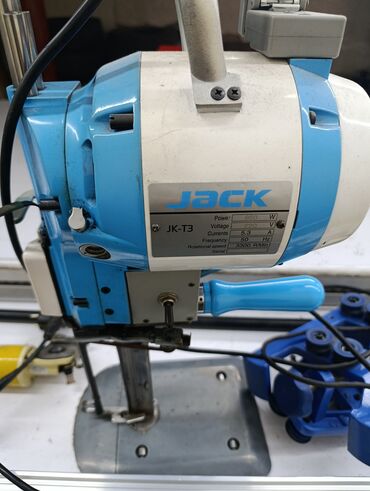 оборудование для изготовления 3d ковриков: Линейный нож 10000 8 найман 12000 жучок 1000 4х нитка 25000 5нитка