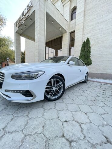 меняю дом на машину: Hyundai Grandeur: 2018 г., 3 л, Автомат, Бензин, Седан