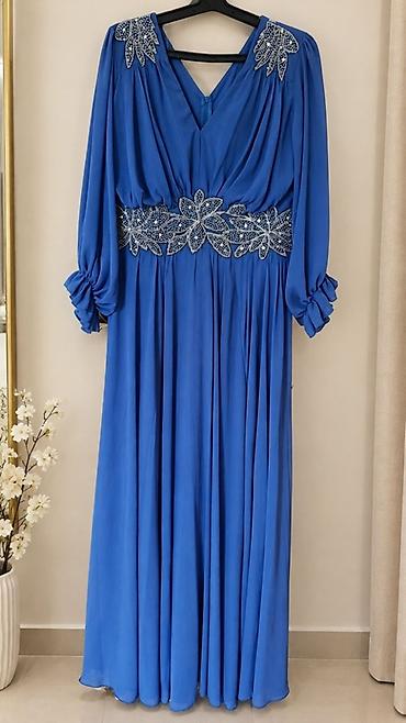 qaş daş: Zərif mavi rəngli uzun ziyafət paltarı Razmer-48 - Model: maxi — 1