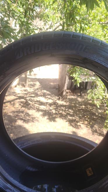 traktor disqisi: İşlənmiş Şin Bridgestone 245 / 45 / R 19 — 4