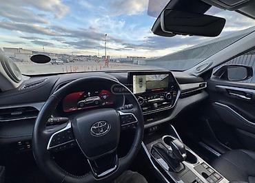 годаю: Toyota Highlander: 2023 г., Автомат, Гибрид, Кроссовер — 5
