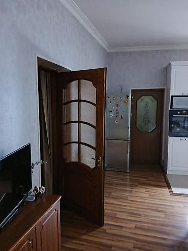 nermanov: Montin 4 otaqlı, 96 kv. m, Kredit yoxdur, Orta təmir — 3