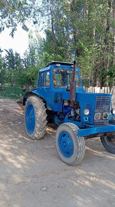 Тракторы: Срочно МТЗ - 80 сатылат. Ишке даяр. Документти бар. 24/7 чала