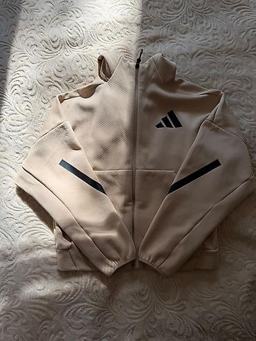 бу спортивка: Оригинальный костюм Adidas Продаю свой оригинальный костюм Adidas — 1