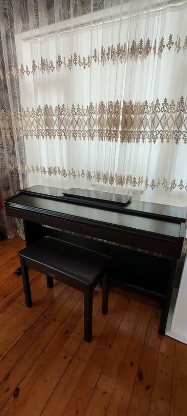 piano gallery: Piano, Yamaha, Akustik, Yeni, Ünvandan götürmə