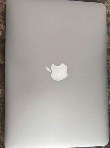 apple macbook: Apple M1 Pro, 64 çox GB, 17.3 "