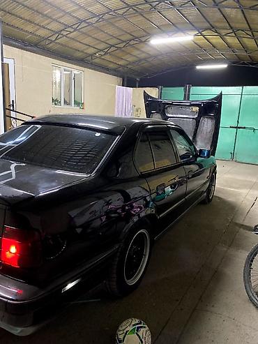 BMW: BMW 5 series: 1992 г., 2.5 л, Механика, Бензин, Седан — 6