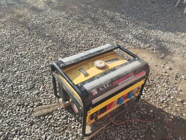 benzinlə işləyən generator: İşlənmiş Benzin Generator Zəmanətsiz, Kredit yoxdur