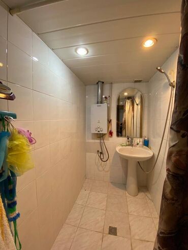 Köhnə tikili: Bakı, 3 otaqlı, Köhnə tikili, m. Xalqlar Dostluğu, 82 kv. m — 12