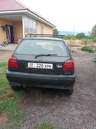 резиновое: Volkswagen Golf: 1993 г., 1.6 л, Механика, Бензин, Хэтчбэк — 7