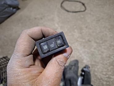 Датчики, сенсоры, предохранители: Продаю разное кнопки от разных машин — 22