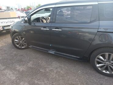 мтз 82 1 буу: Kia Carnival: 2.2 л, Автомат, Дизель