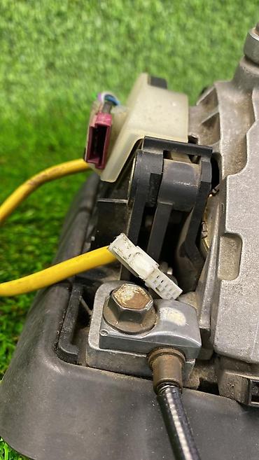 Другие автозапчасти: Механизм переключения передач стептроник / селектор АКПП / — 4