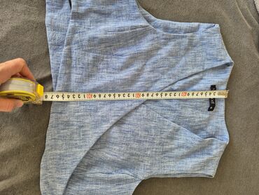 Kompleti: Dvodielni ženski komplet – prsluk/top + pantalone Odgovara veličini m — 9