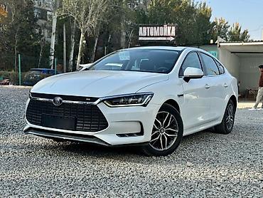 BYD: BYD Qin: 2021 г., Вариатор, Электромобиль, Седан — 5