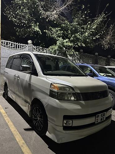 тайота вохси: Toyota Voxy: 2002 г., 2 л, Автомат, Бензин, Минивэн — 3