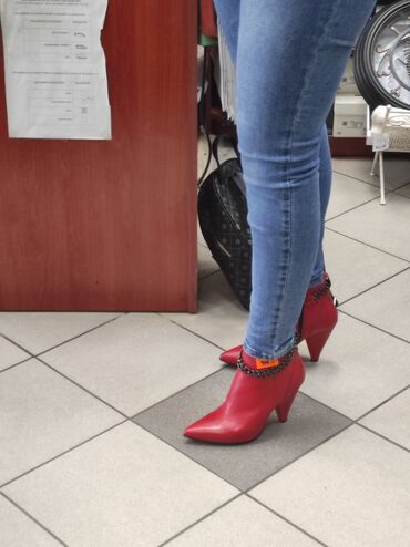 mona obuca vranje: Ankle boots, 38