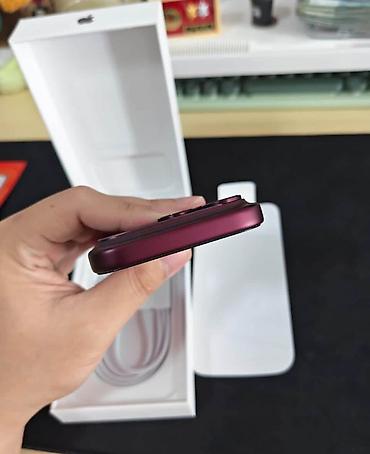 Apple iPhone: IPhone 18 Pro, 256 GB, Zəmanət, Simsiz şarj, Face ID — 3