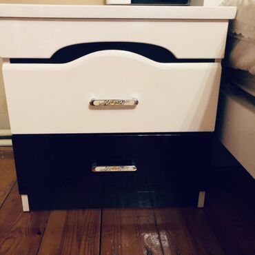 Yataq otağı dəstləri: İkinəfərlik çarpayı, 2 tumba — 6