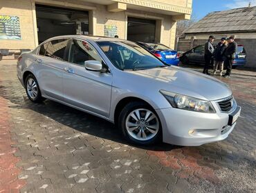 крло на спринтер: Honda Accord: 2.4 л | 2010 г. | Седан