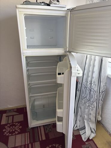 скупка морозильника: Муздаткыч Beko, Эки камералуу, 57 * 155 * 57