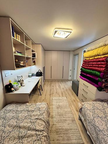 Продажа коттеджей и домов: Срочно!срочно!срочно! Продается дом. 4 комнат.96м2 Участок 3 сотки — 5