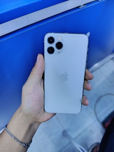 iphone 7 в рассрочку: IPhone 11 Pro, Б/у, 256 ГБ, Белый, Чехол, 80 %