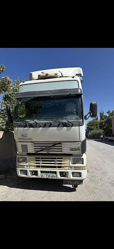 hiab 250: Тягач, Volvo, 1998 г., Без прицепа — 2