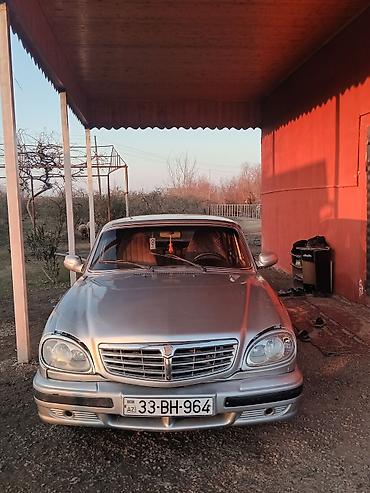 QAZ: QAZ 31105 Volga: 2.4 l | 2004 il 227925 km Sedan — 1