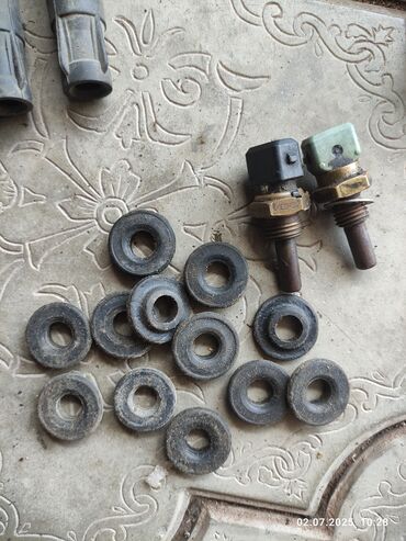 Другие автозапчасти: Запчасти БМВ е 34 2.5 без ванус есть то что фото БМВ — 5