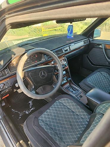 deu labo: Mercedes-Benz W124: 1992 г., 2 л, Автомат, Бензин, Седан — 5