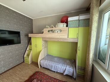 кроватка чердак: Двухъярусная детская кровать, ЛДСП, цвет - Зеленый