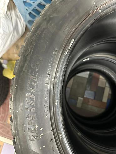 bridgestone blizzak: Комплект зимних шин Bridgestone Blizzak размером 285/50 R20. На — 2