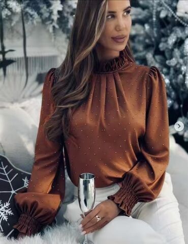 Bluze: 🔥Elegantna ženska bluza po top ceni
🔥2200 din — 12