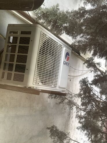 Kondisionerlər: Kondisioner Gree, İşlənmiş, 30-35 kv. m, Split sistem, Kredit yoxdur
