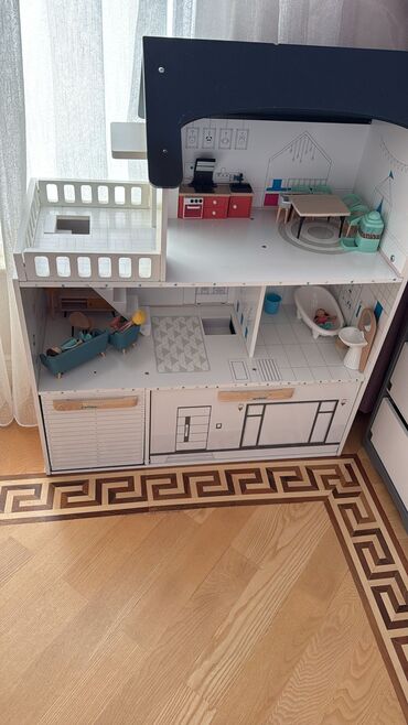 Oyuncaqlar: Oyun evi 110 azn tecili satilir Super Toysdan 250 azn alinib az