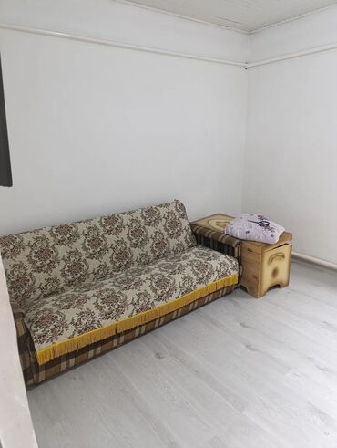 кызыл аскер аренда: 32 м², 1 комната, Теплый пол, Бронированные двери, Забор, огорожен