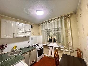 Продажа квартир: Продается 3-х комнатная квартира на 3 этаже в городе Кара Балта Без — 3