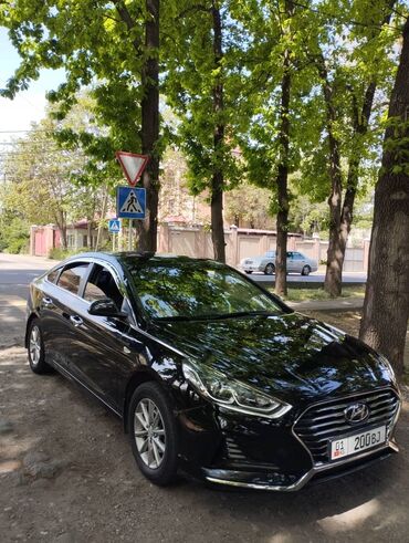взять машину в аренду: Сдаю в аренду: Легковое авто, Под такси
