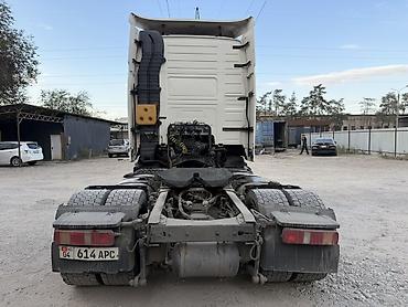 вольво зеркало: Тягач, Volvo, 2012 г., Тентованный — 6